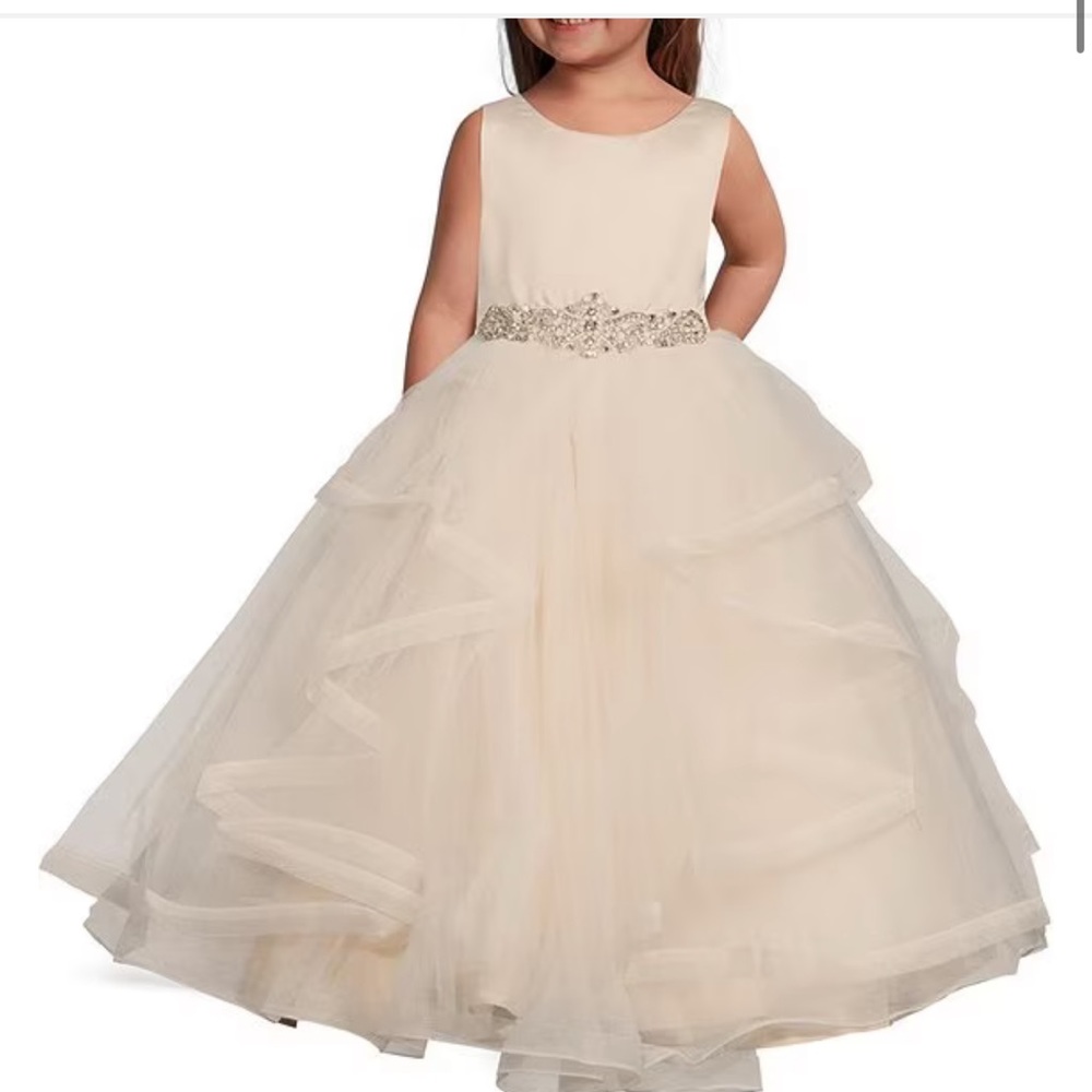 Dillard’s - chantilly place flower girl dress